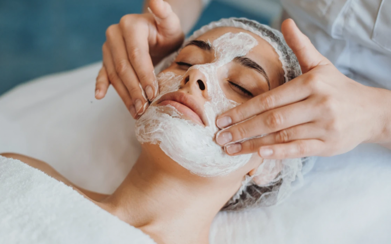 Denizli’de Profesyonel Cilt Bakımı Rehberi: Zara Life Denizli ile Işıltılı Bir Dönüşüm